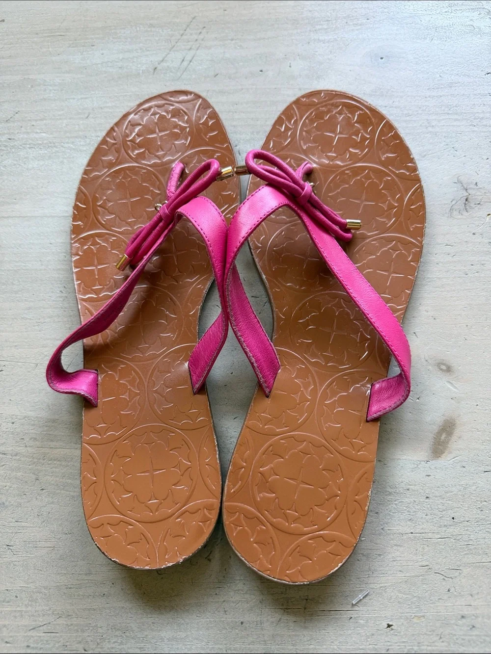 Kate Spade Charles Pink Leather Flip Flop Thong sandals size 10